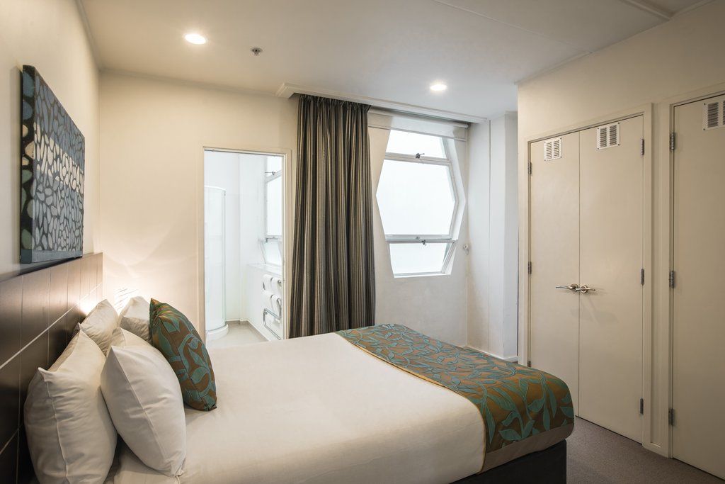 Quest On Lambton Serviced