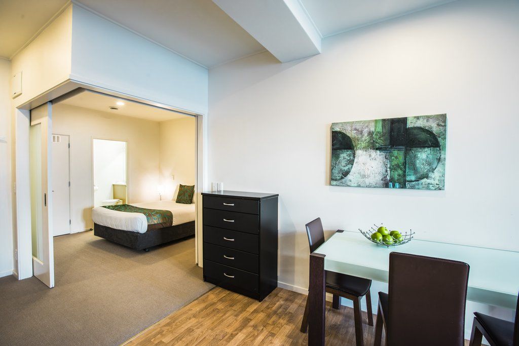 Quest On Lambton Serviced Aparthotel 4*
