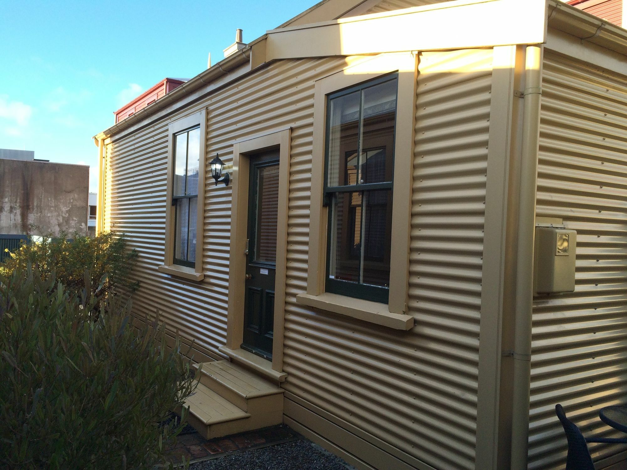 Wellington City Cottages Aparthotel