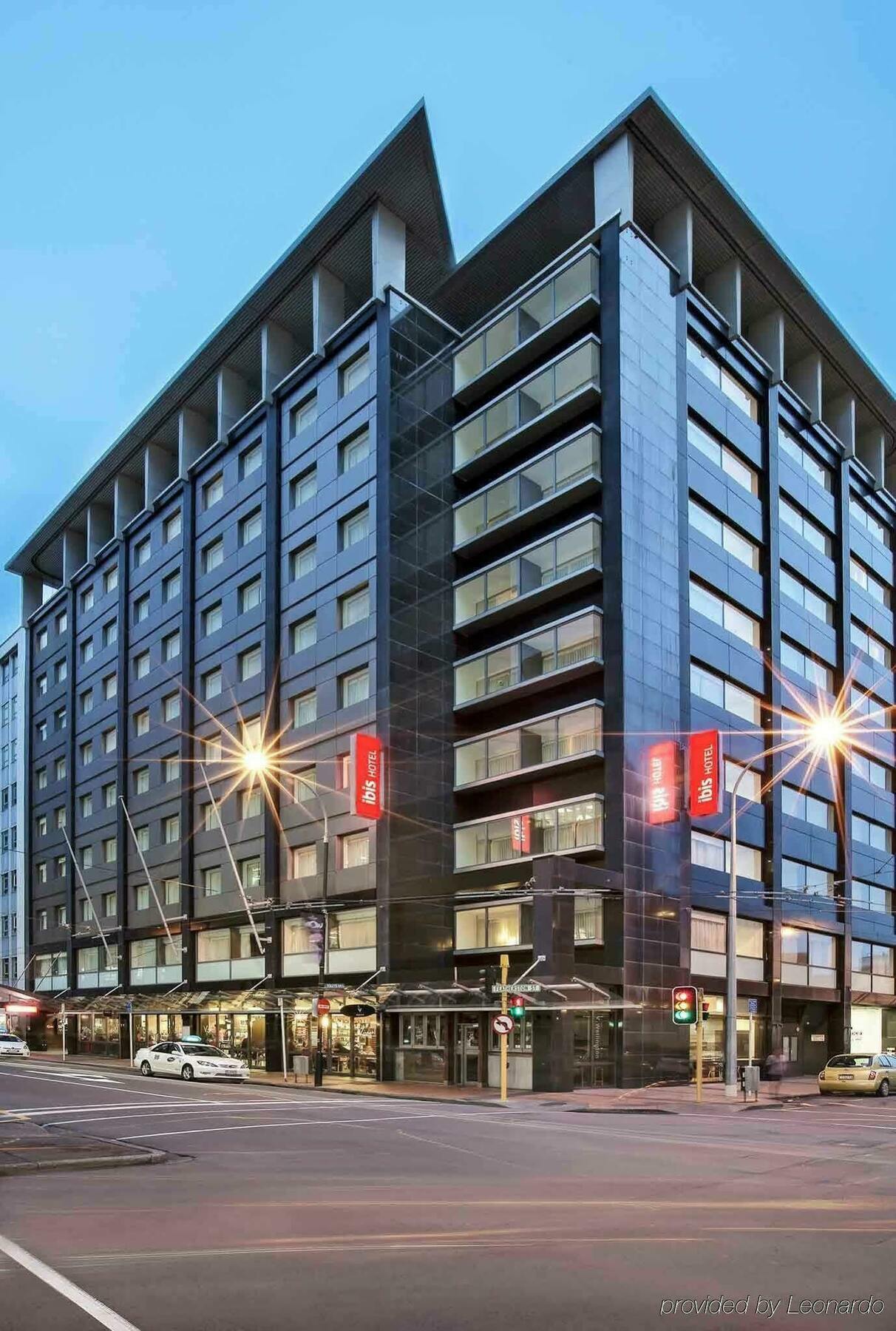 Ibis Hotel 3*
