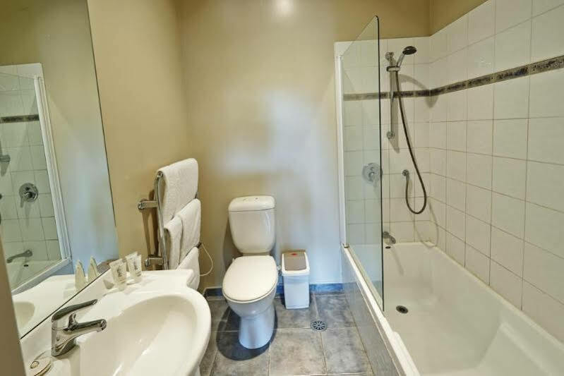 Quest Atrium Apartment Hotel