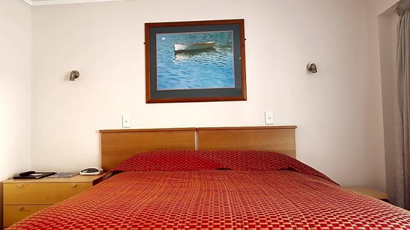 Motel Apollo 4*