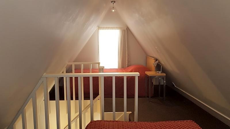 Motel Apollo