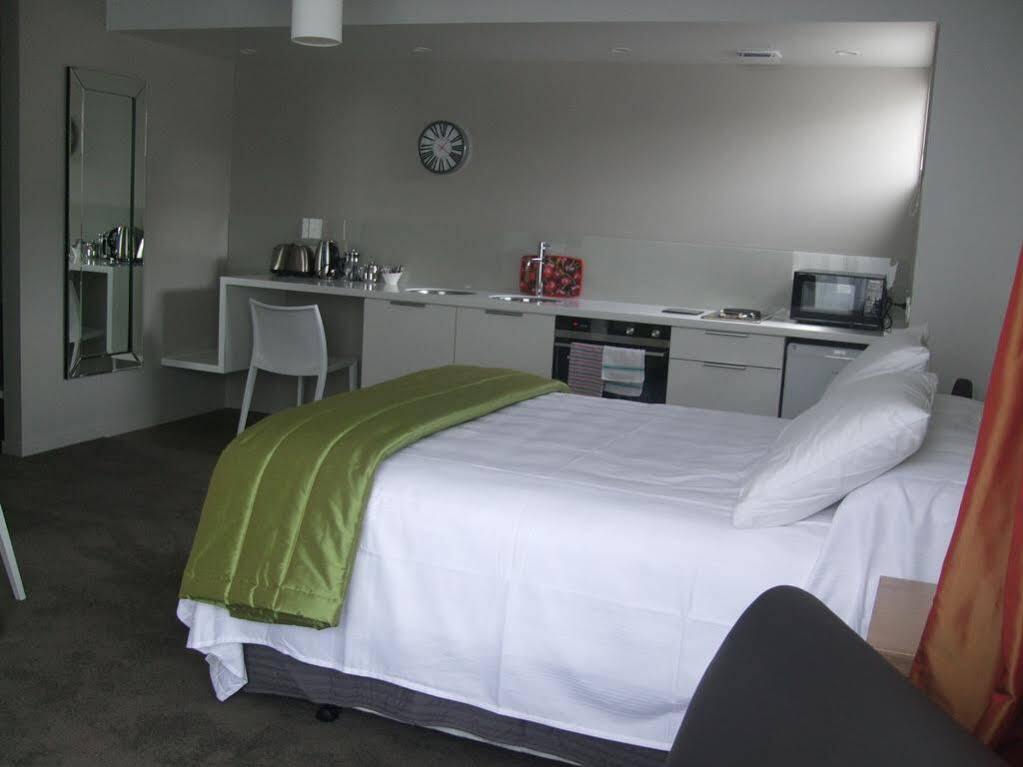 Apollo Motel