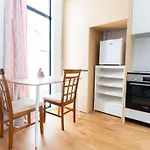 Newly Built Studio In Wellington Cbd