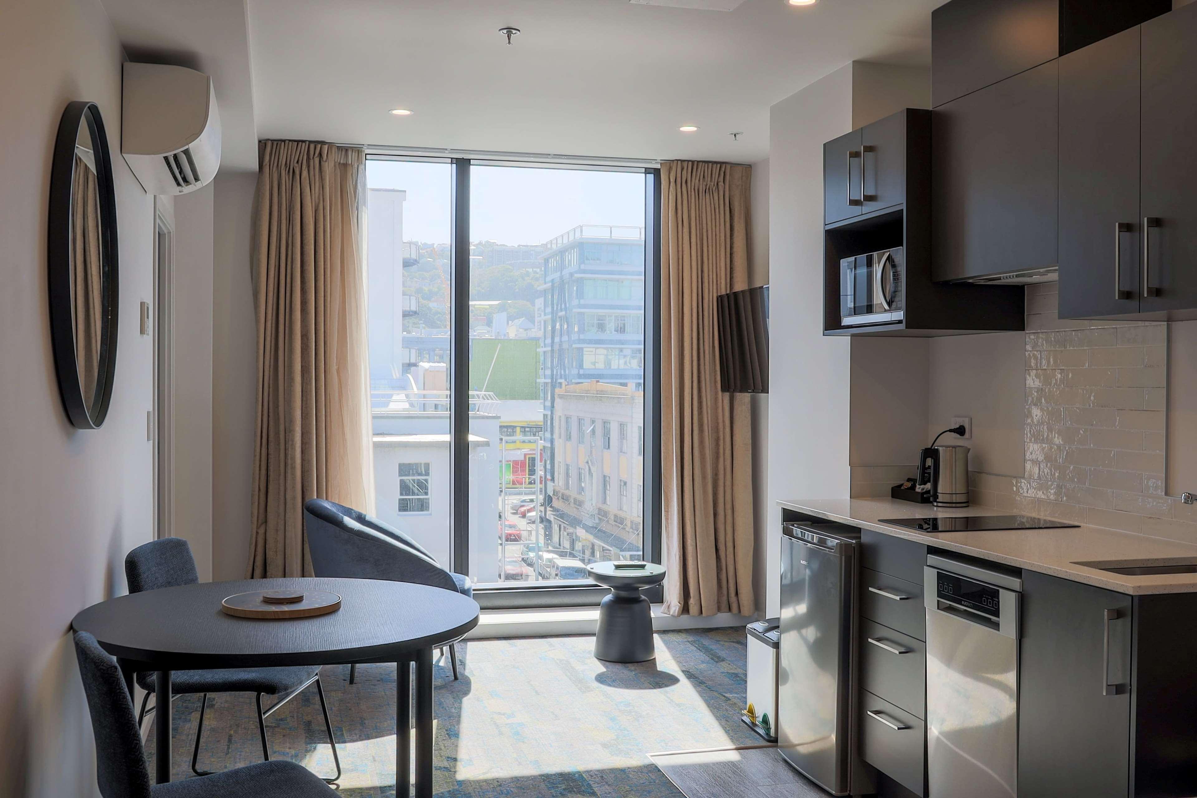 Ramada By Wyndham Taranaki Street Wellington
