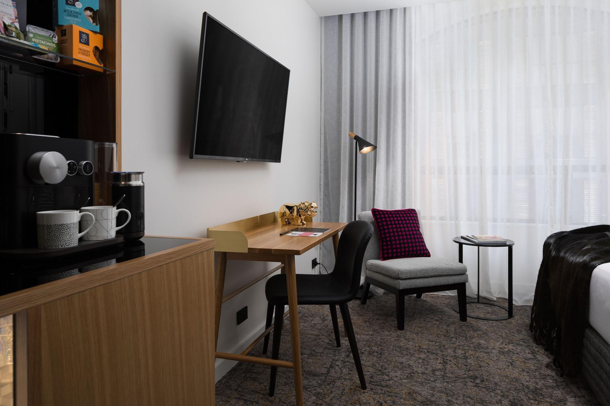 Hotel Qt