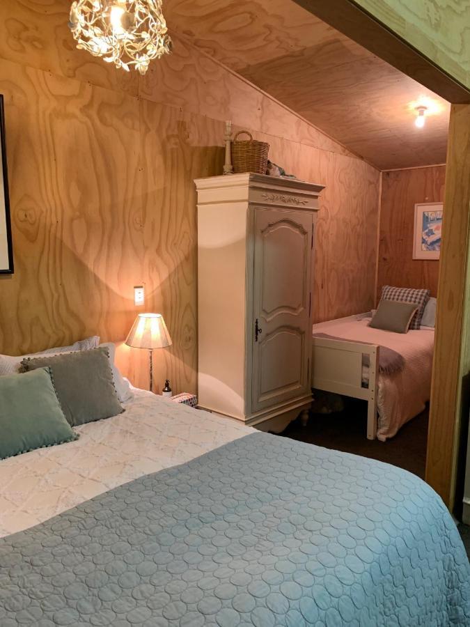 Benrose Farm Cottages * Wellington