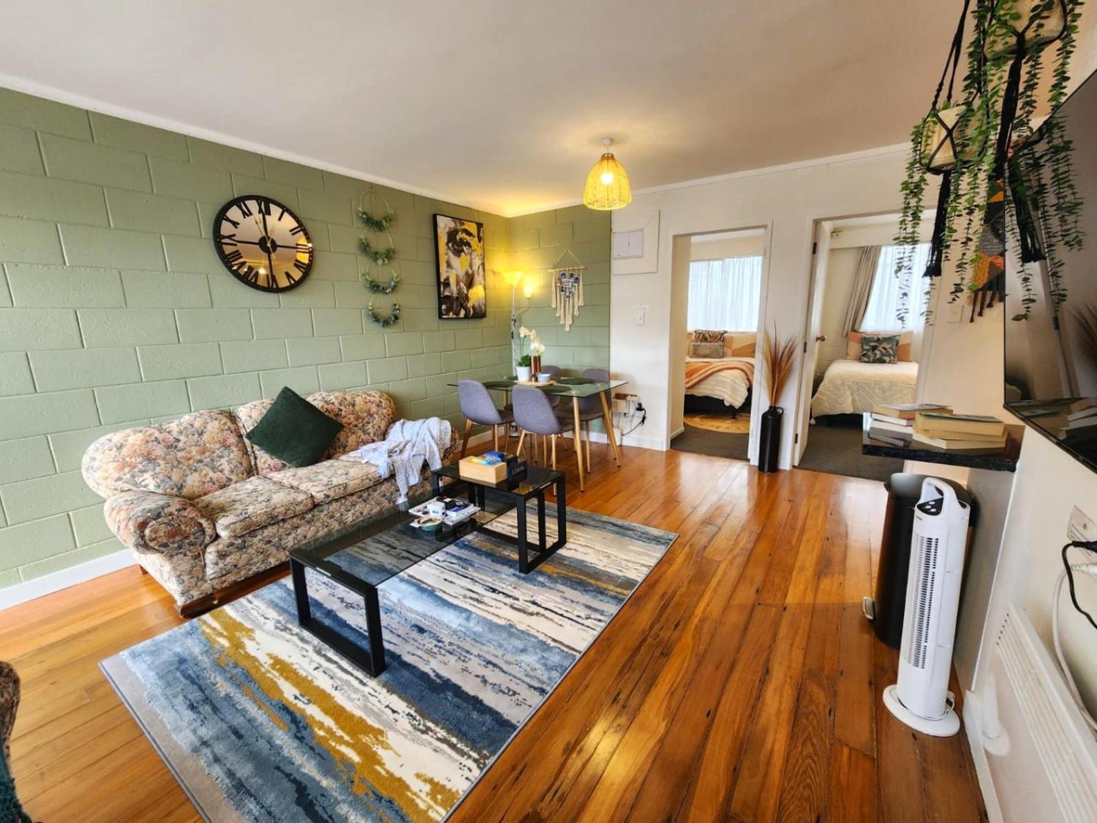 Cqn's Apartment *