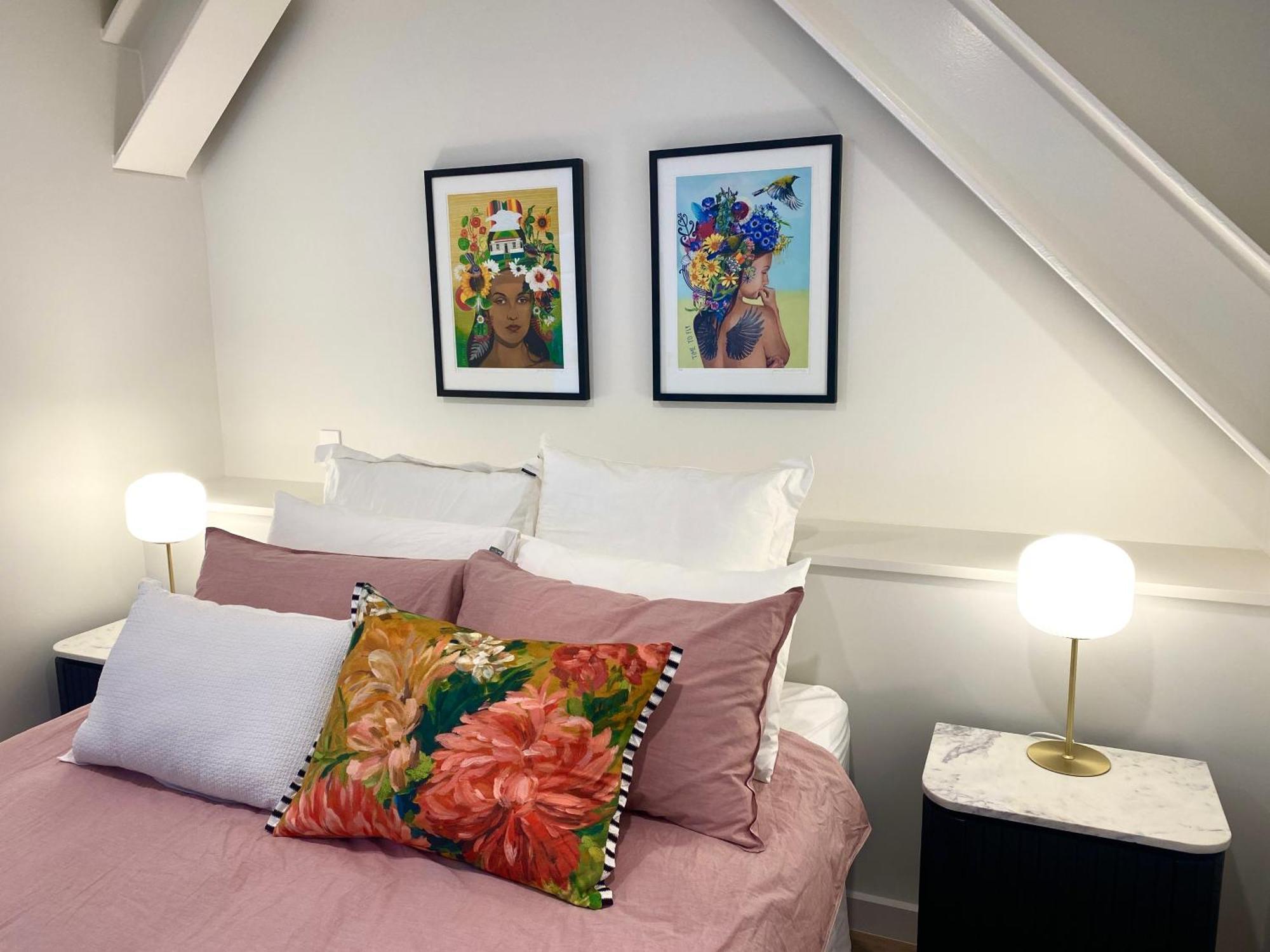 Hyde Lane Retreat