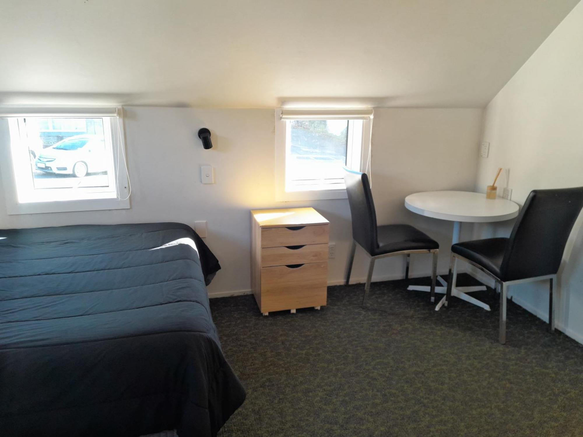 Motel 747 3*