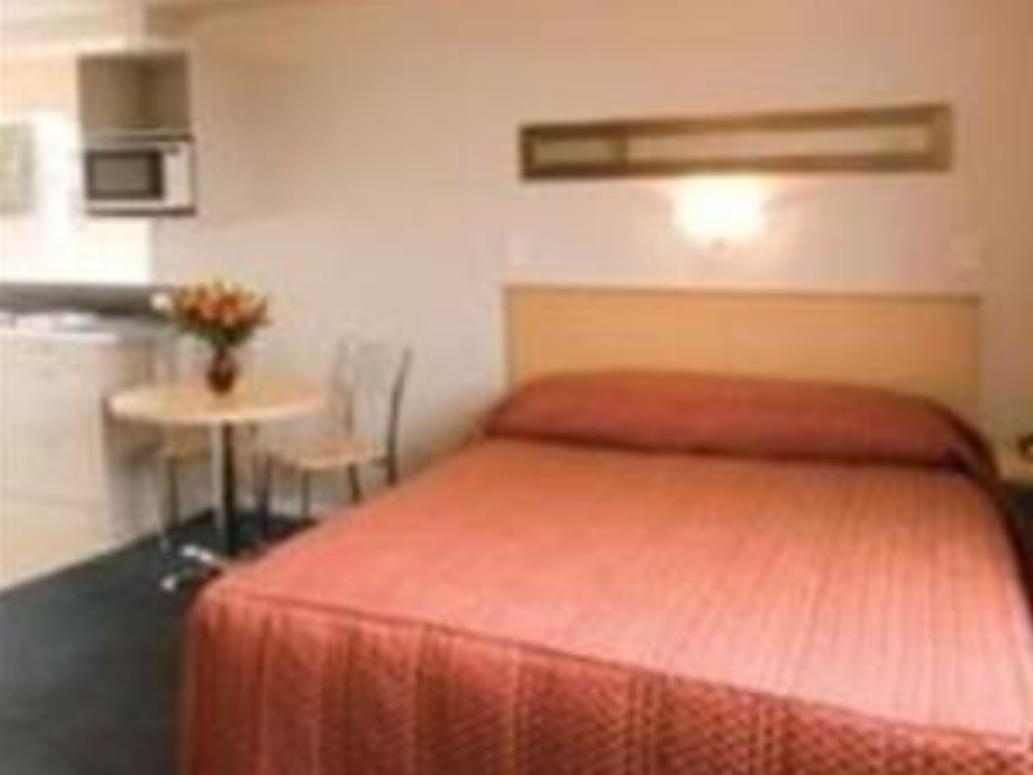 Capital View Motor 4* Wellington